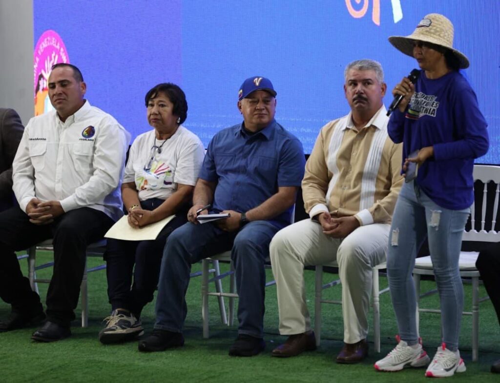 Presidenta (E) Delcy Rodríguez lideró segunda etapa de peregrinación desde Bolívar 2 WhatsApp Image 2026 05 20 at 10.18.58 AM