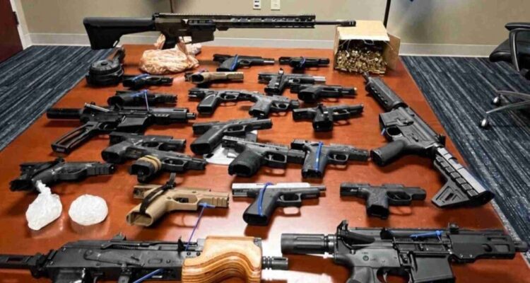 Estados Unidos presentó cargos criminales contra más de 25 personas vinculadas al Tren de Aragua 1 Tren