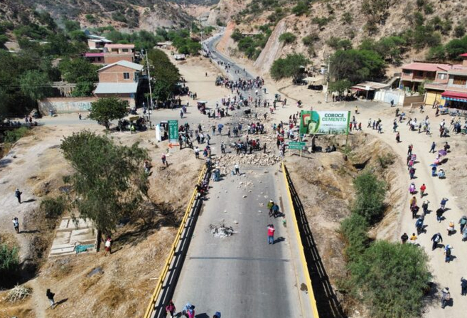 El gobierno de Bolivia está que estalla con 90 carreteras bloqueadas por semanas 6 Captura de pantalla 2026 06 08 a las 9.35.25