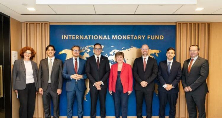 Continúan las aproximaciones entre Venezuela y el FMI 1 FMI