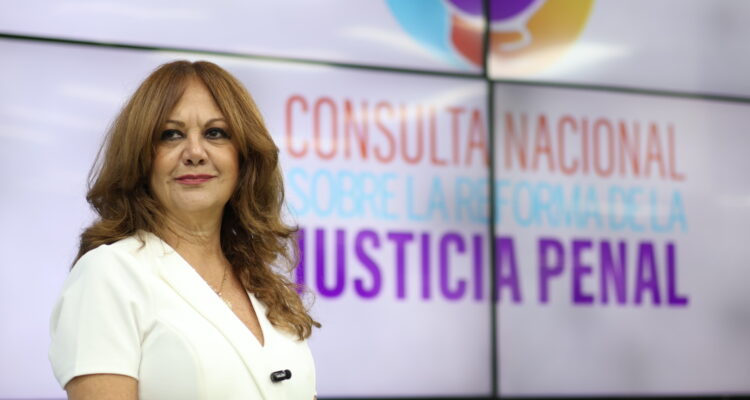 Defensora del Pueblo desde Zulia instó a la humanización del sistema judicial en la Consulta Nacional sobre la Reforma de la Justicia Penal 1 Defensora