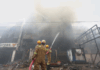 Al menos 14 menores muertos en el incendio de un centro educativo en el norte de la India 5 Incendio