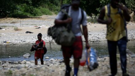 Cayeron los lavadores de plata de una banda de traficantes de migrantes 2 Migrantes