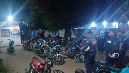 ¡Al fin! Control a los motorizados: retiene 24 motos en control de papeles 2 Motos