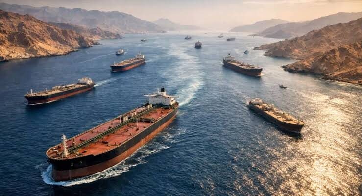 Irán informó que el estrecho de Ormuz está totalmente abierto para barcos comerciales 1 Estrecho