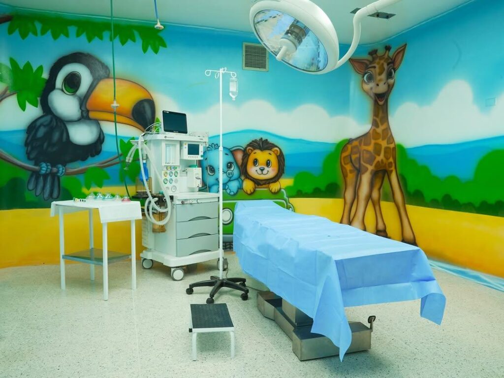 Gobernador Luis Caldera anunció segunda fase del Plan Cayapa de la Salud para potenciar las Clínicas Populares y áreas clave de hospitales 2 PHOTO 2026 06 10 12 37 16