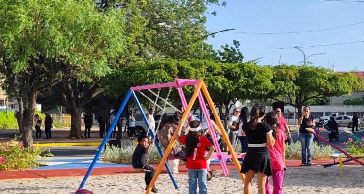 Plazas
