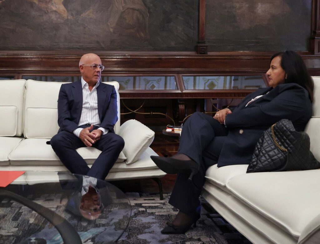 Conozca los nombres de los que se sentarán en la Mesa Técnica de diálogo con el gobierno 2 Reunion Asamblea