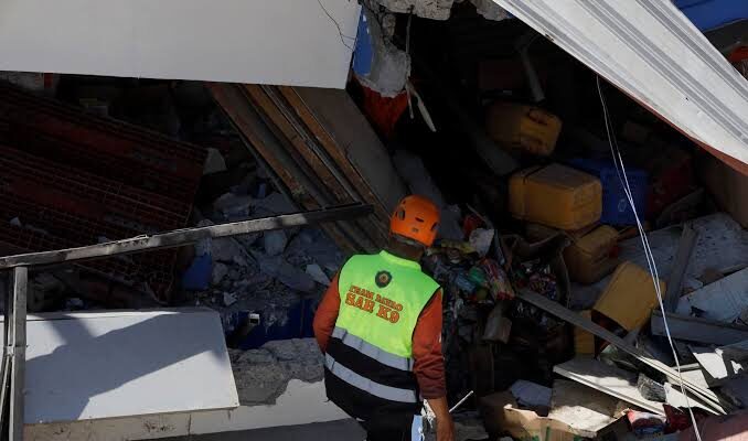 Subió a 37 los fallecidos y casi 500 heridos por el terremoto en Filipinas 1 Terremoto