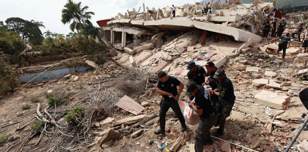 Ya son 235 los muertos y 4.300 los heridos por terremotos 3 Victima del Terremoto