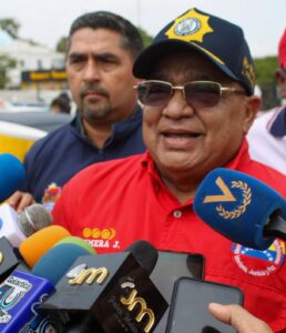 Alcaldía de Maracaibo formaliza a los transportistas con la colocación de códigos QR 5 WhatsApp Image 2026 06 05 at 8.10.51 AM 1