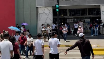 Alcaldía de Maracaibo inició trabajos para renovar paso peatonal en Galerías 2 Peatonal