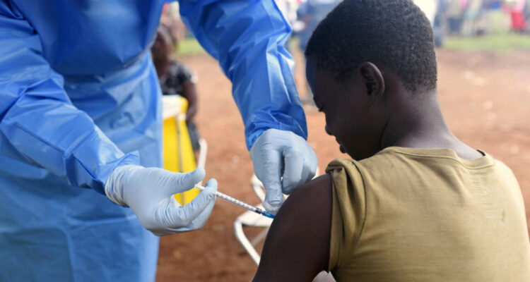 OMS y RD Congo trabajan en vacuna contra cepa del actual brote de ébola 1 oms