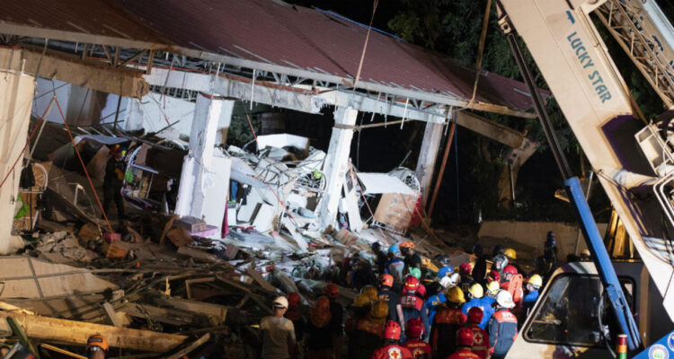 Ya son 55 los muertos por el terremoto de Filipinas mientras buscan a 38 desaparecidos 1 Terremoto