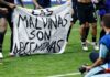 Qué ha pasado en otras ocasiones cuando los futbolistas han mostrado pancartas políticas como los de Argentina con las Malvinas/Falklands 8 Pancarta