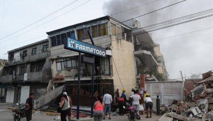 Apenas 1.750 negocios de La Guaira se mantienen en pie de los 7.000 que habían antes del doblete 2 La Guaira