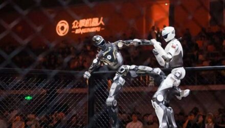 China celebró primer torneo de lucha libre entre robots humanoides 2 Robot