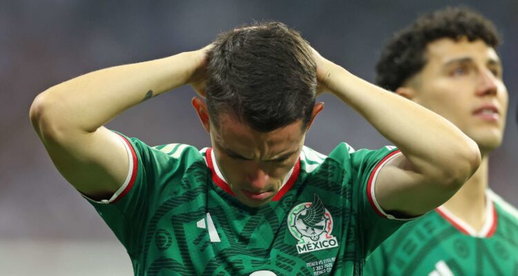 México se fue del Mundial después de una lucha ardua hasta el último minuto contra Inglaterra 1 México
