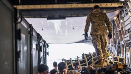 Estados Unidos desplegó a más de 900 efectivos en zonas del desastre en Venezuela 2 Estados Unidos