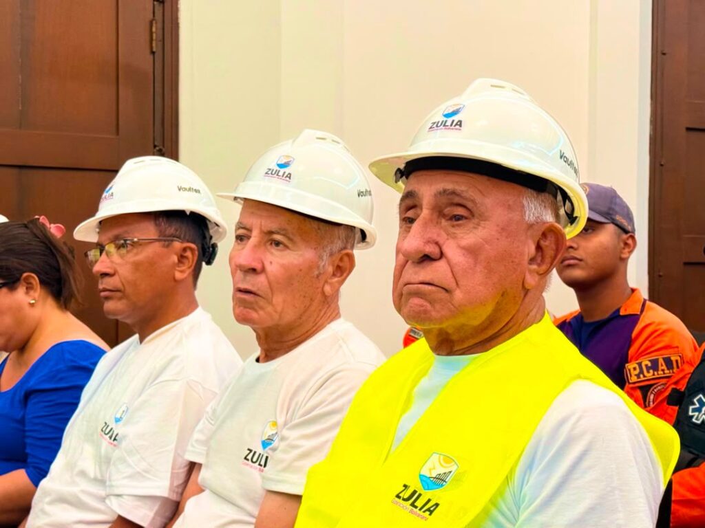 Zulia envía a La Guaira primera brigada con 90 profesionales entre ingenieros, arquitectos y geólogos 3 PHOTO 2026 07 12 22 37 27