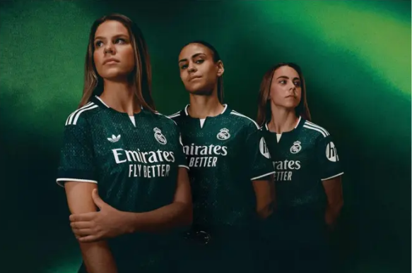 Real uniforme