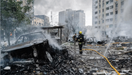 Rusia atacó Kiev con misiles balísticos para presionar antes de una cumbre de la OTAN 2 Rusia