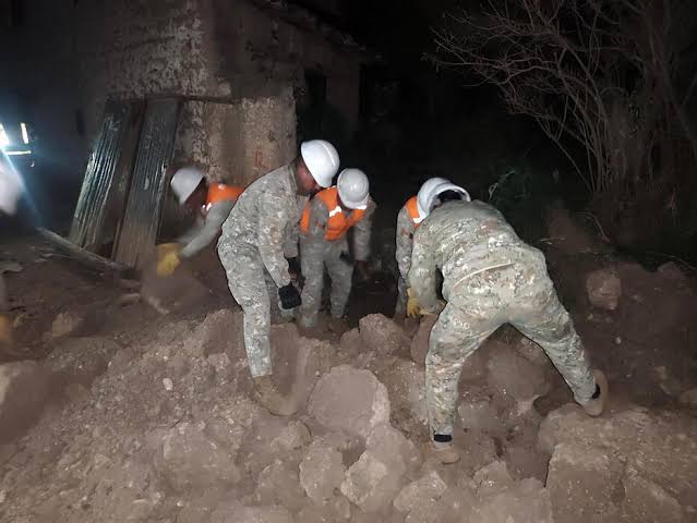 Al menos 6 fallecidos y decenas de heridos tras sismo de magnitud 5,1 en el centro de Perú 2 Sismo en Peru