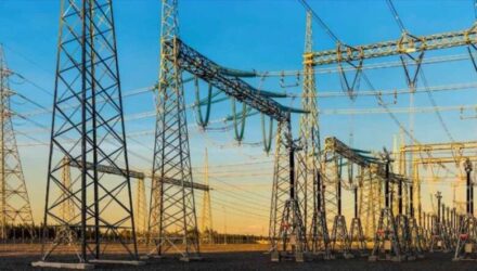 La Guaira: Restablecen servicios de electricidad en 90% y 84% de agua potable 2 La Guiara
