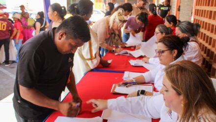 Centro Comercial Simón Bolívar reabrirá sus locales en Maracaibo 8 Comercial