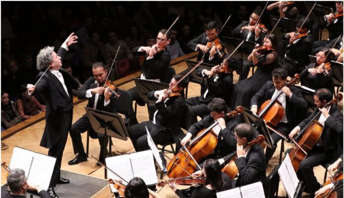 Dudamel dirigirá a la Sinfónica Simón Bolívar de Venezuela en la final del Mundial 1 Dudamel