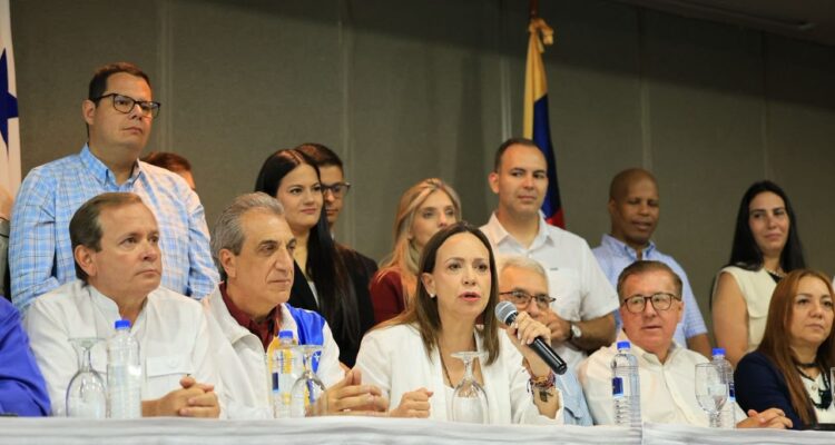 Una María Machado desconcertada sigue sin fijar posición sobre el dialogo que comenzará el primero de agosto 1 Machado