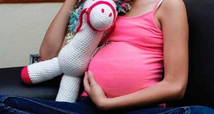 Adolescente que ocultó su embarazo parió con tutoriales en internet. Sucedió en Carabobo 1 Adolescente
