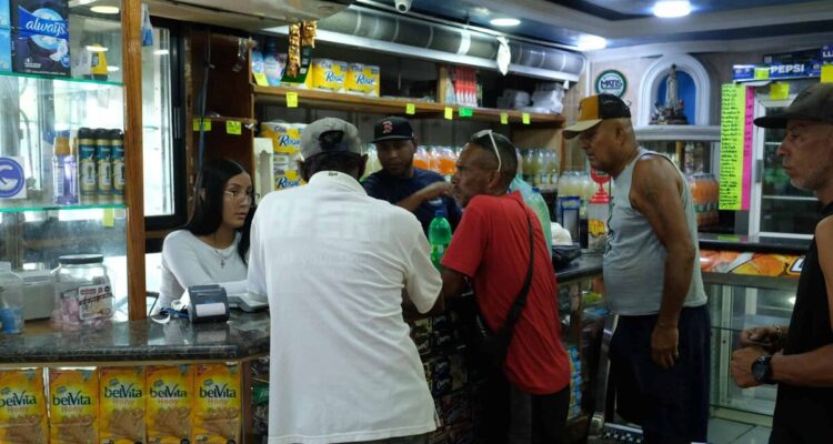 14,2% de los comercios consultados en La Guaira podrán sostener la nómina por tres meses 1 Comercio