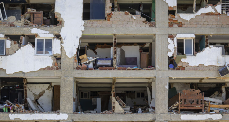 35 estructuras más serán demolidas en La Guaira y los vecinos están preocupados 1 Demolición