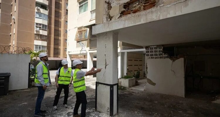 Después de inspeccionar 51 mil inmuebles, el gobierno anuncia que solo el 58% es habitable 1 Inmuebles
