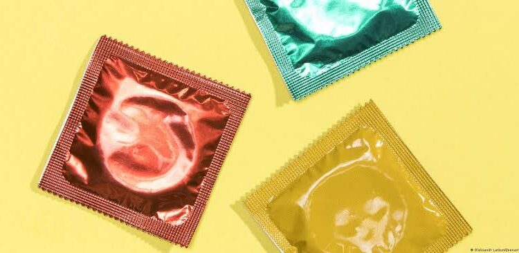 Francia detectó decenas de miles preservativos vendidos que incumplían las reglas 1 Francia