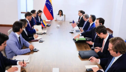 Gobierno se reunió con «interventores» gringos para revisar acuerdos… y nos suelten plata 2 Gobierno