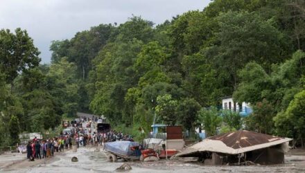 Subió a 160 los muertos tras la riada en Nepal que deja más de 700 personas desaparecidas 2 Nepal