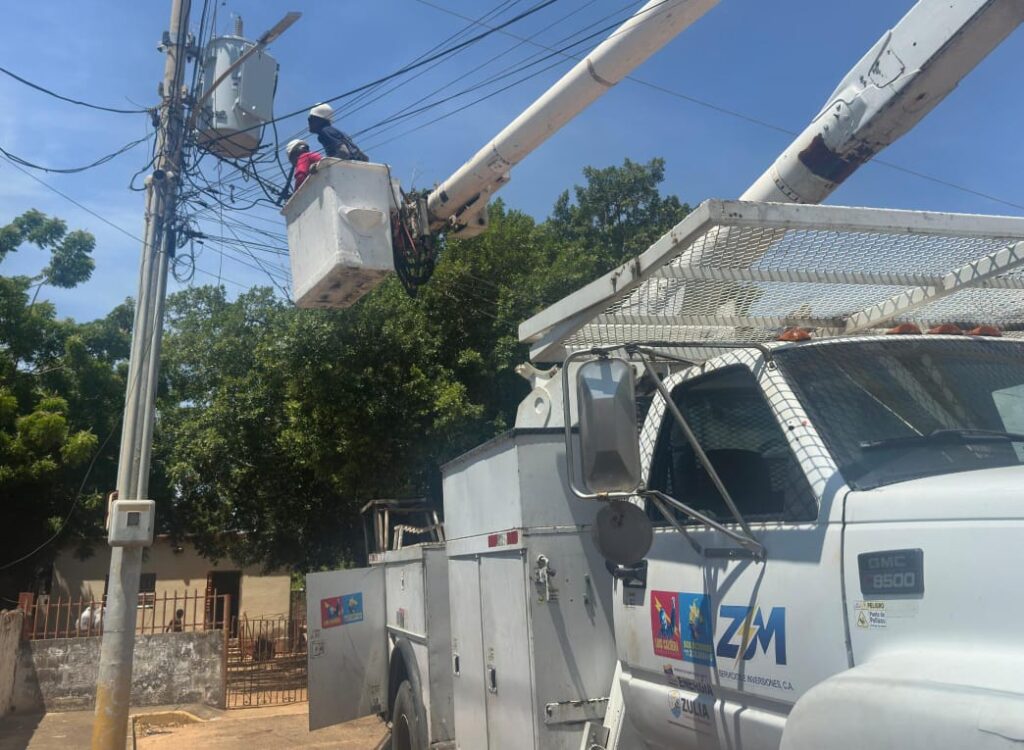 Las 18 parroquias de Maracaibo han sido incluídas en el reemplazo de transformadores 2 PHOTO 2026 08 02 18 21 00