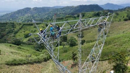 Ejecutivo nacional afirma que restablecieron al 100% operatividad de la línea de transmisión Planta Centro–Yaracuy 4 Centro