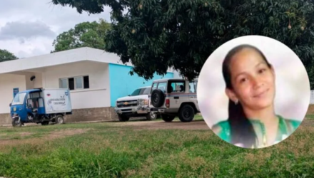 La mató con una silla en su sitio de trabajo 2 Silla