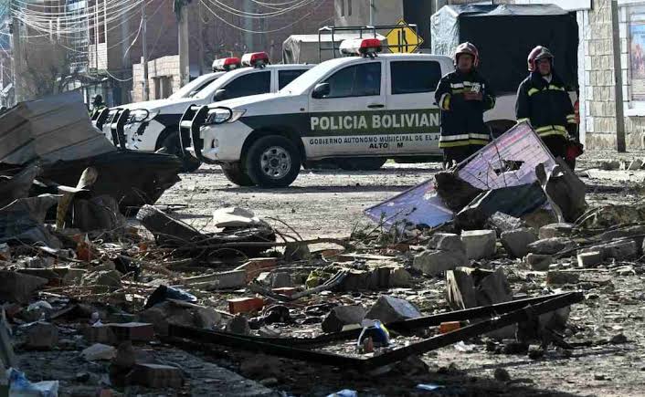 Subió a siete los fallecidos por las explosiones en un cuartel militar en Bolivia 2 Bolivia