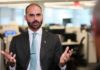 Oficializaron la destitución de Eduardo Bolsonaro como agente de la Policía Federal 5 Bolsonaro