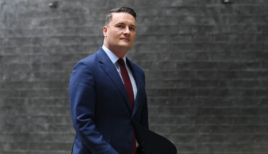 Milei vuelve a colocar la soberanía de las islas Malvinas en el centro del debate y Gran Bretaña responde 2 El ministro de Defensa del Reino Unido Wes Streeting