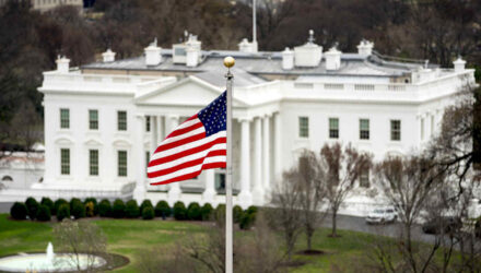 Estados Unidos exige a todos los países la interrupción «inmediata y sistemática» del comercio con Irán 3 Estados