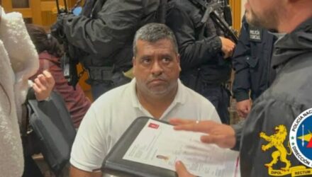 Imputaron a exjefe de disidencias de las FARC y negociador de paz de Petro por 16 homicidios 2 FARC