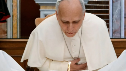 El papa León XIV cortó la torta de su cumpleaños 71 2 Papa