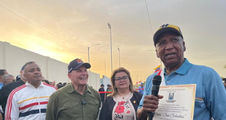 Alcaldía de Maracaibo honra a Lino Connell con orden San Sebastián y la Av 24 con su nombre 1 Connell