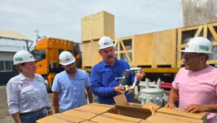 Gobernador Luis Caldera entregó 150 nuevos transformadores para distintas parroquias de Maracaibo 2 Transformador