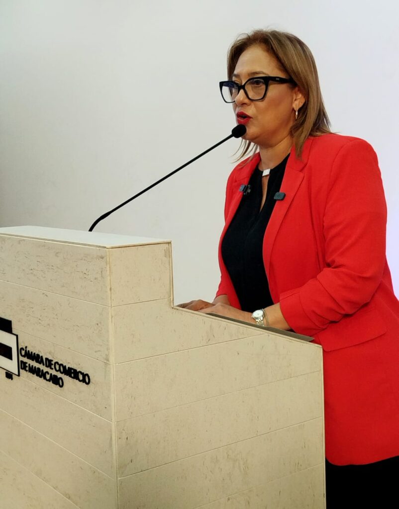 Alcaldía y sector privado elaborarán Plan de Desarrollo Urbano para modernizar la ciudad 2 WhatsApp Image 2026 09 18 at 9.26.50 AM